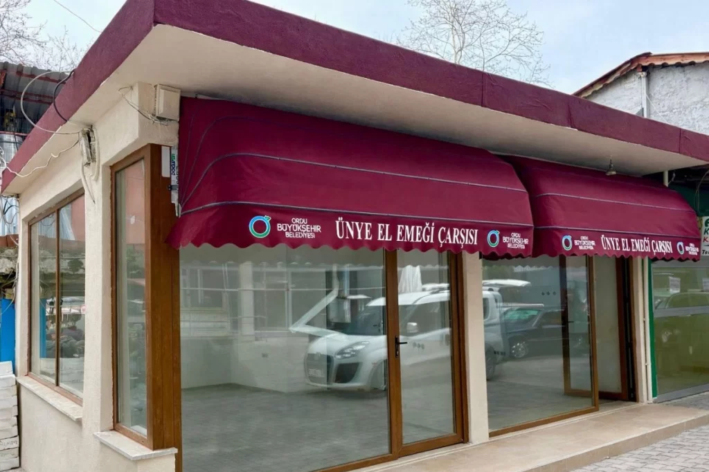 Ordu’da El Emeği Çarşısı modern hale getirildi