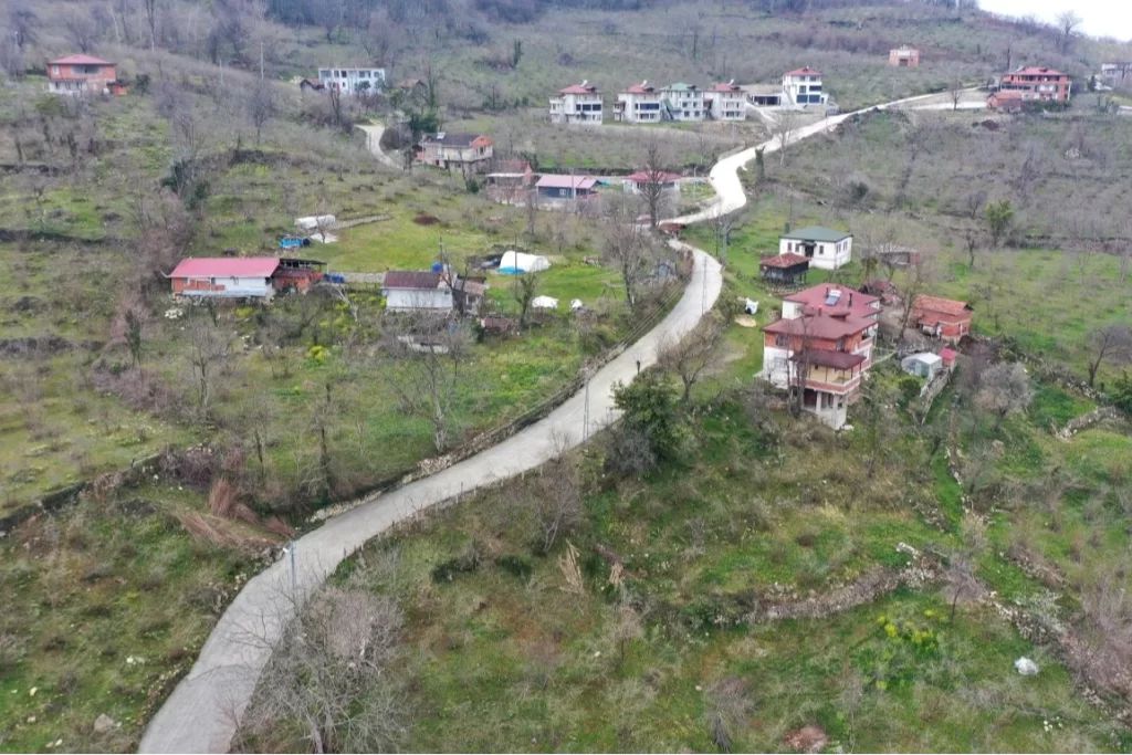 Ordu Fatsa’da beton yol konforu Bucaklı’ya ulaştı