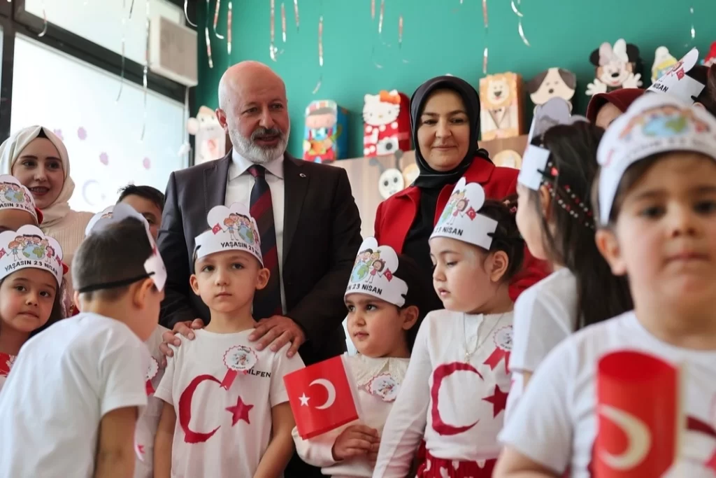 Ahmet Çolakbayrakdar’dan ’23 Nisan’ açıklaması