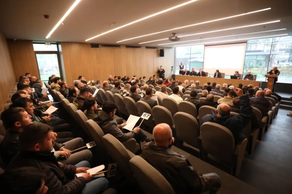 Bursa İnegöl Hayvan Pazarın’da kotra ihalesi yapıldı