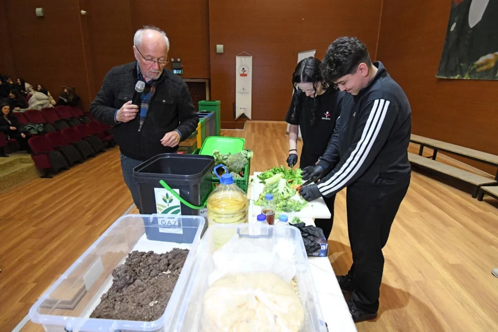 Bursa Osmangazi’de ‘sıfır atık’ eğitimi