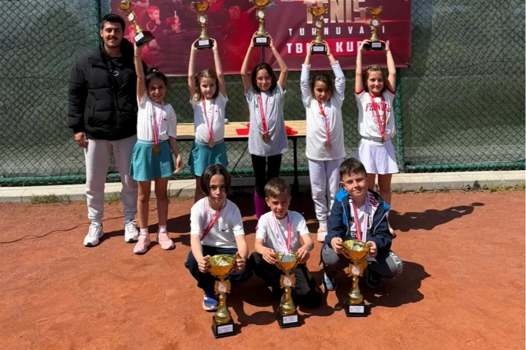 Bursa Osmangazili raketler 23 Nisan Kupası’nda parladı