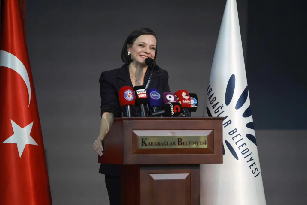 İzmir Karabağlar’da iklim için tarihi adım