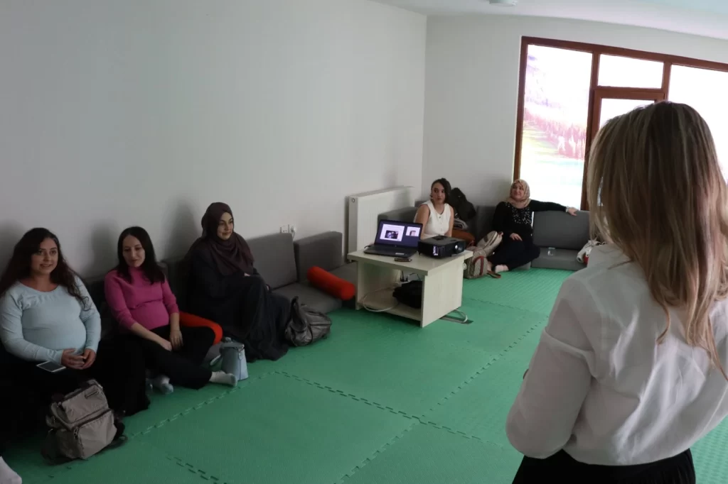 İzmit’te anne adaylarına gebelik bilinci