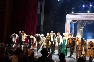 Kocaeli Şehir Tiyatroları Bursa izleyicisiyle buluştu