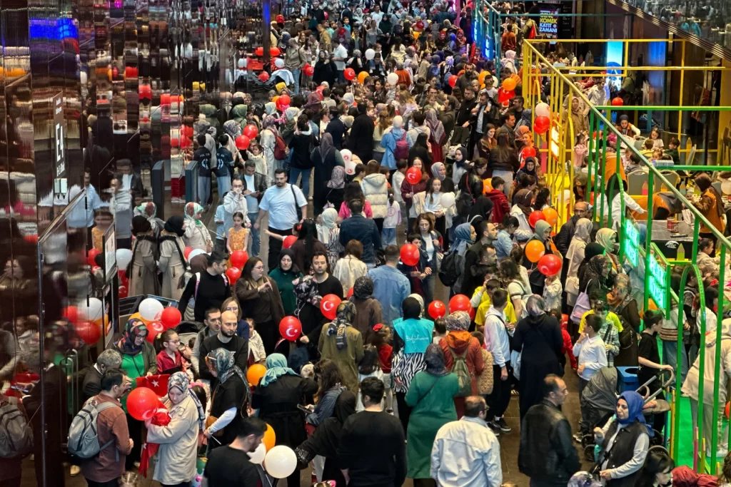 Konya’da çocuk kitapları ilgisi