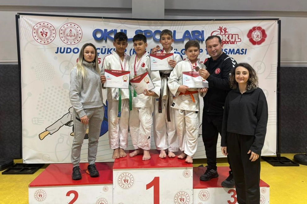 Kütahyalı judocular grup müsabakalarından başarıyla döndü