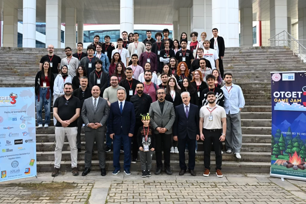 MASKİ, su yönetiminde teknoloji için genç yazılımcılarla buluştu