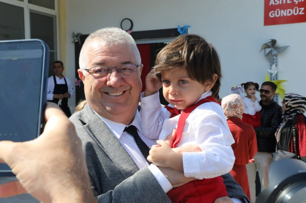 Edremit’te 23 Nisan coşkusu bir haftaya yayılacak