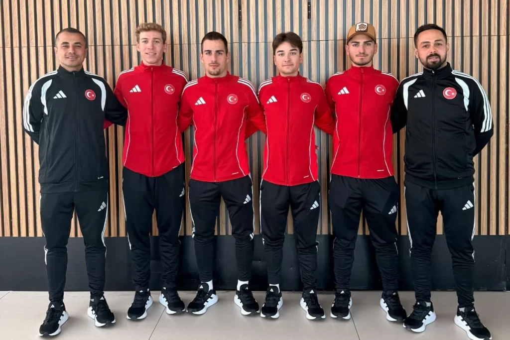 Uluslararası Milli bisikletçiler yarış öncesi Konya’da buluştu