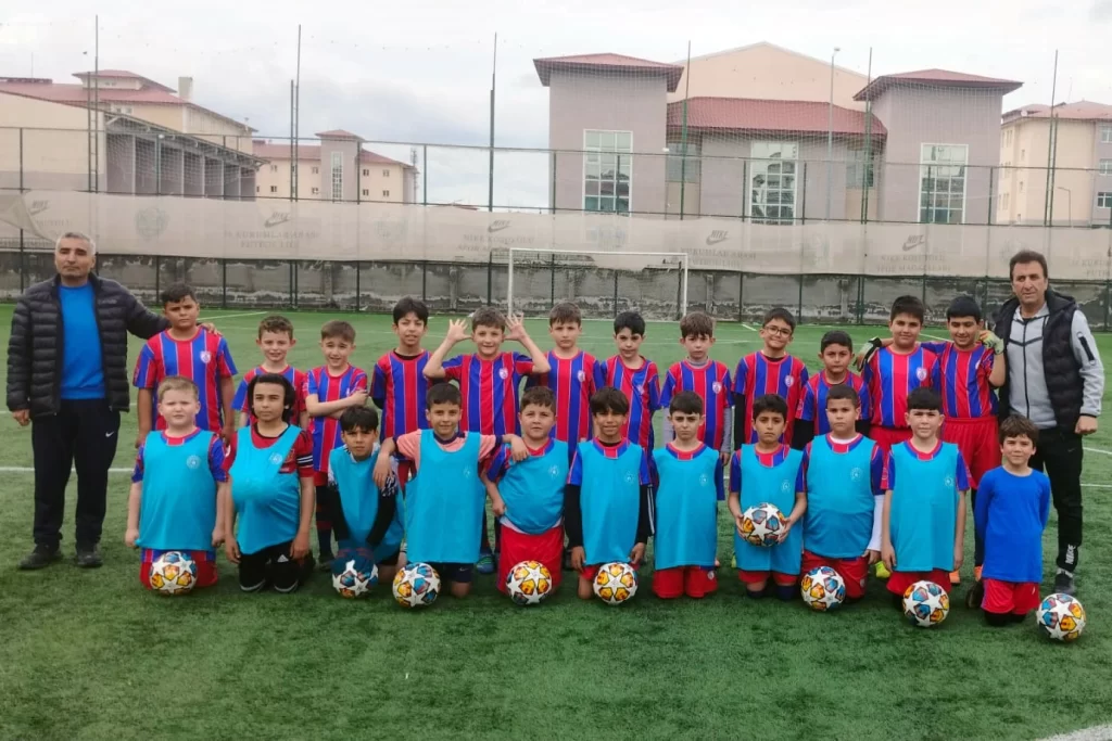Altınordu Ağrı Futbol Okulu 19 Mayıs Turnuvasına hazırlanıyor