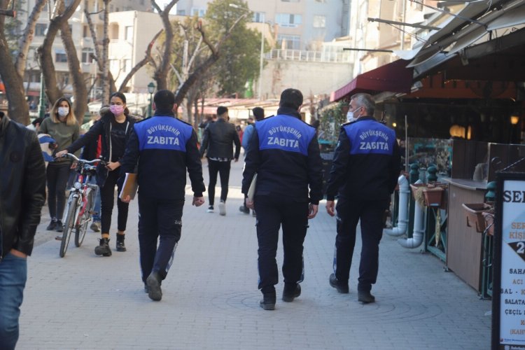 Zabıta Eskişehir için yoğun mesai yaptı