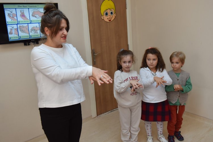 Bursa Yıldırım’da çocuklara hijyen ve güvenlik