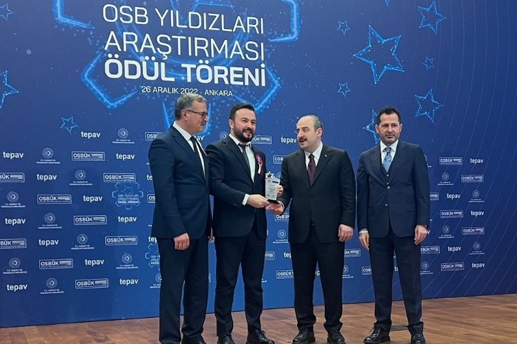 OSBÜK’ten CW Enerji’ye ‘en çok kadın istihdam sağlayan firma’ ödülü