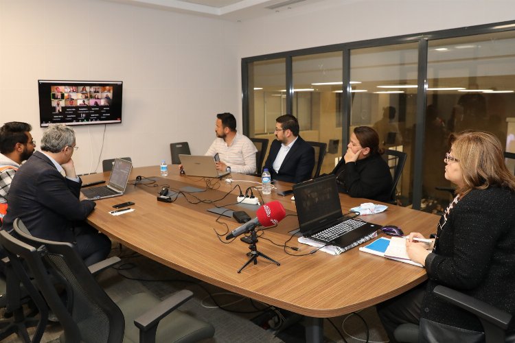 Gaziantep’te kadın akademisyenler ‘deprem’ istişaresi