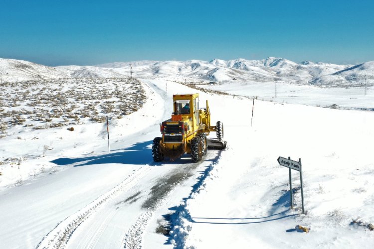 Malatya’da karla etkin mücadele… Kapalı yol kalmadı