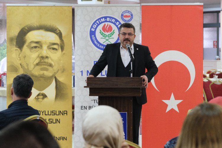 Eğitim-Bir-Sen Bursa 1 Nolu’dan genişletilmiş ilk divan