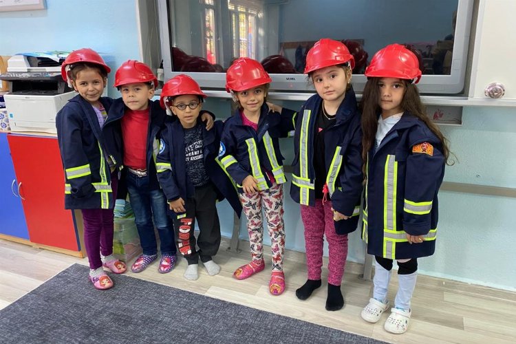 Manisa’da minik itfaiyeciler bilgilendirildi