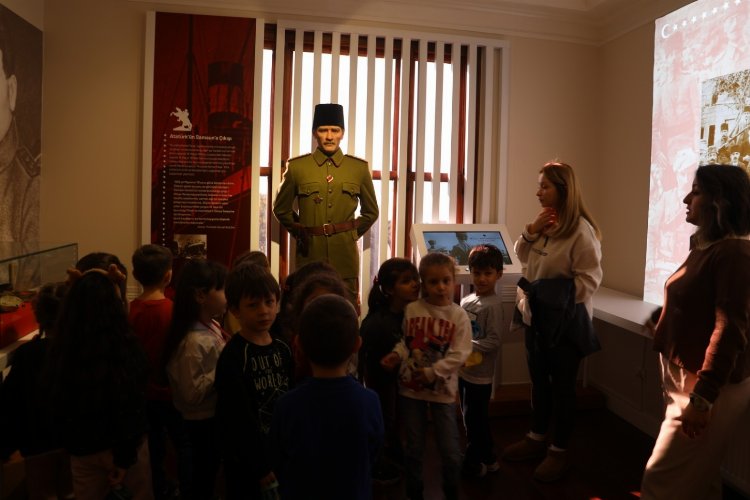 Kocaeli’de öğrenciler Atatürk ve Milli Mücadele Anı Evi’ni çok sevdi