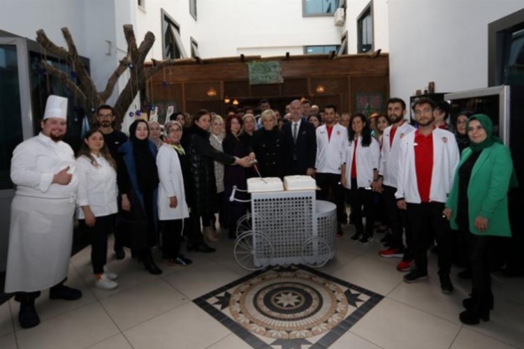 Bursa’da İnegöl Belediyesi öğretmenlerini unutmadı