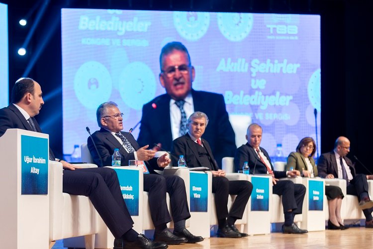 Kayseri Büyükşehir’e yenilikçi övgü