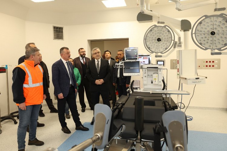 Kocaeli Şehir Hastanesi’ne Başkan Büyükakın’dan inceleme